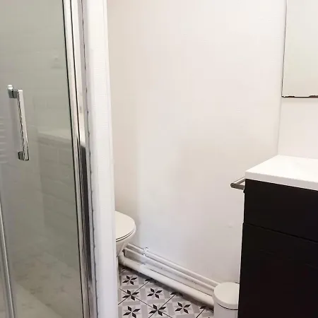 Διαμέρισμα Le Nid D'origet Centre-ville Wifi Cosy *