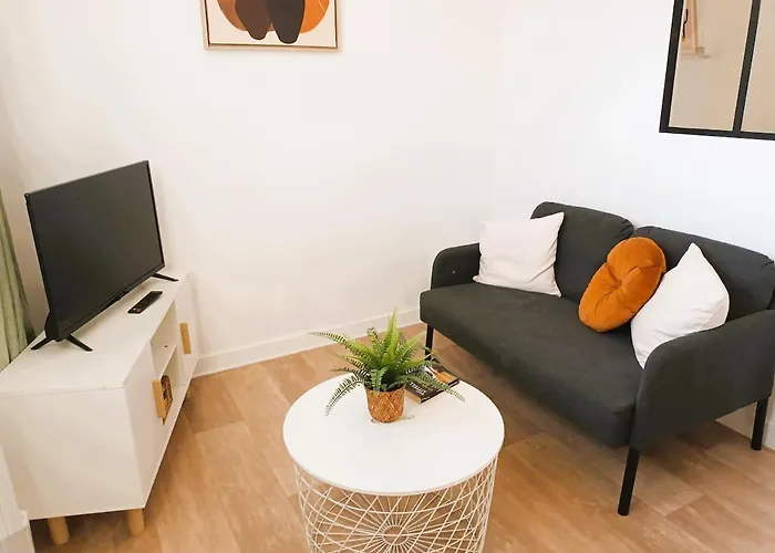 Le Nid D'origet Centre-ville Wifi Cosy *